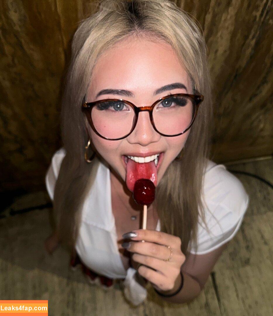 kayla.vy /  / Asian Baby Girl leaked photo photo #1319