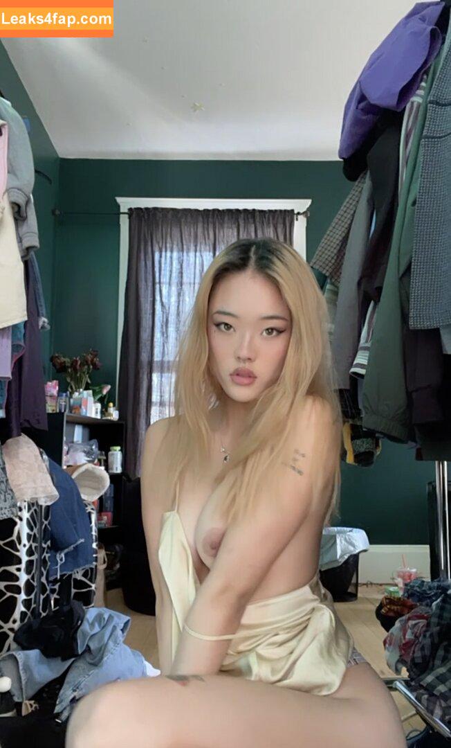 kayla.vy /  / Asian Baby Girl leaked photo photo #1925
