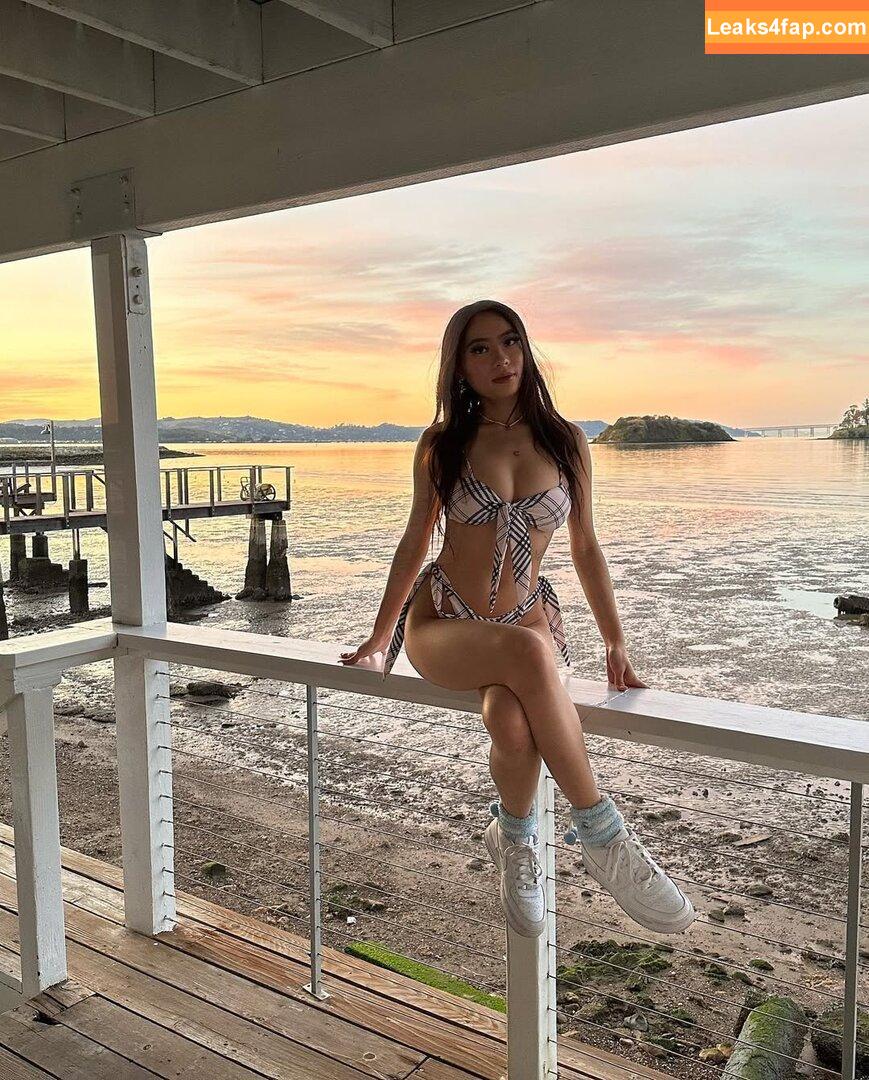 kayla.vy /  / Asian Baby Girl leaked photo photo #2019
