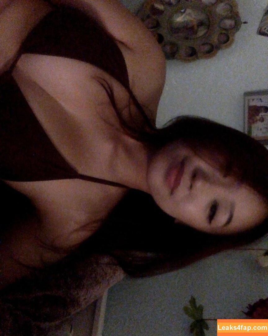kayla.vy /  / Asian Baby Girl leaked photo photo #2025