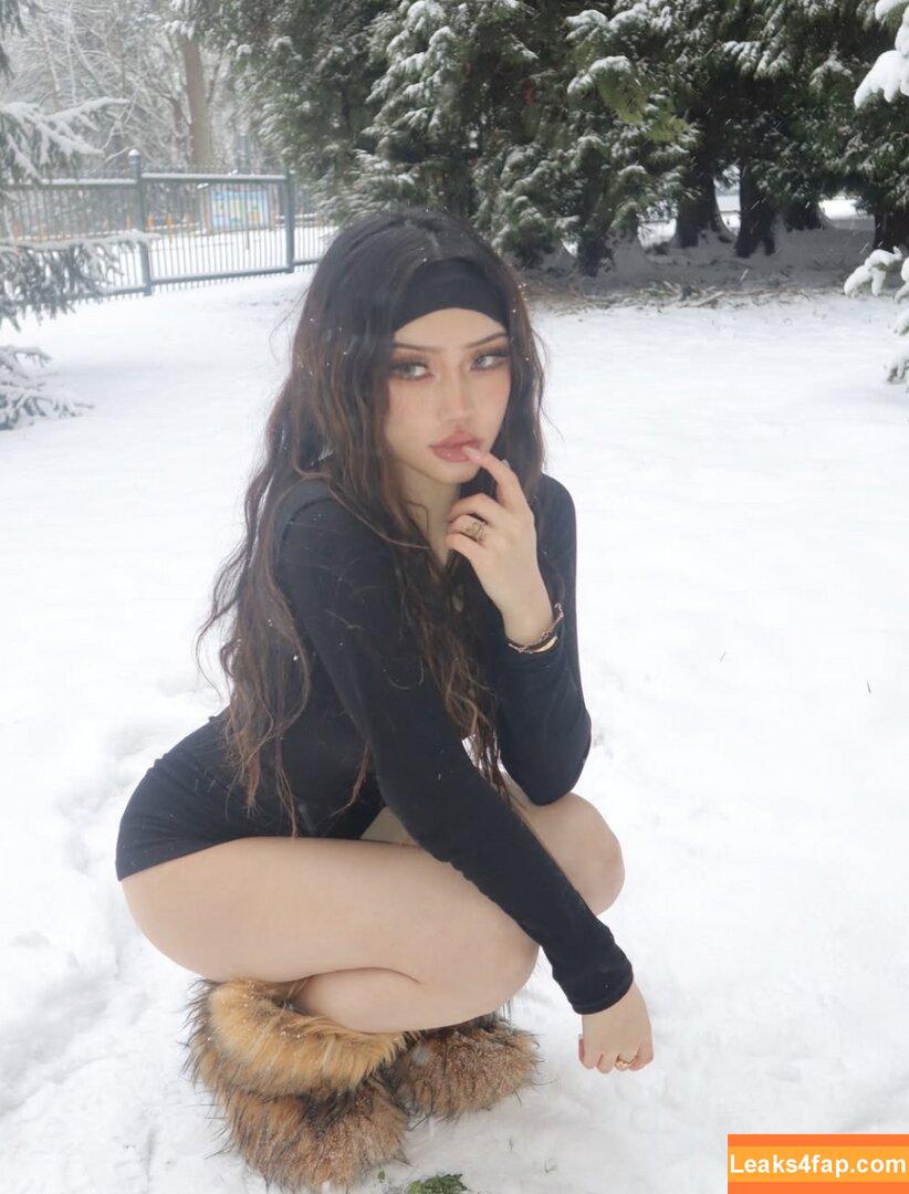 kayla.vy /  / Asian Baby Girl leaked photo photo #2053