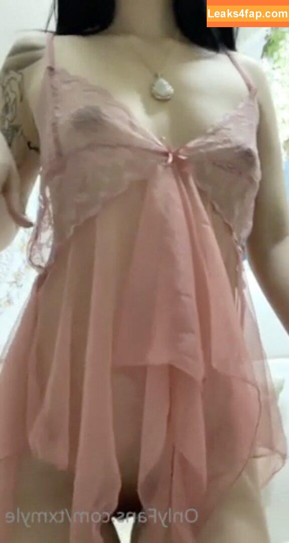 kayla.vy /  / Asian Baby Girl leaked photo photo #2268