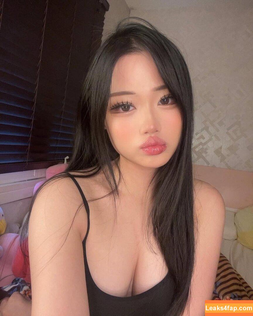 kayla.vy /  / Asian Baby Girl leaked photo photo #2290