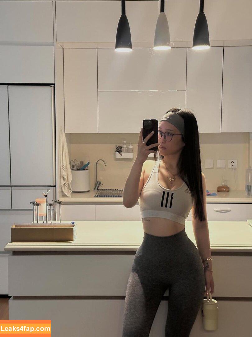 kayla.vy /  / Asian Baby Girl leaked photo photo #2378
