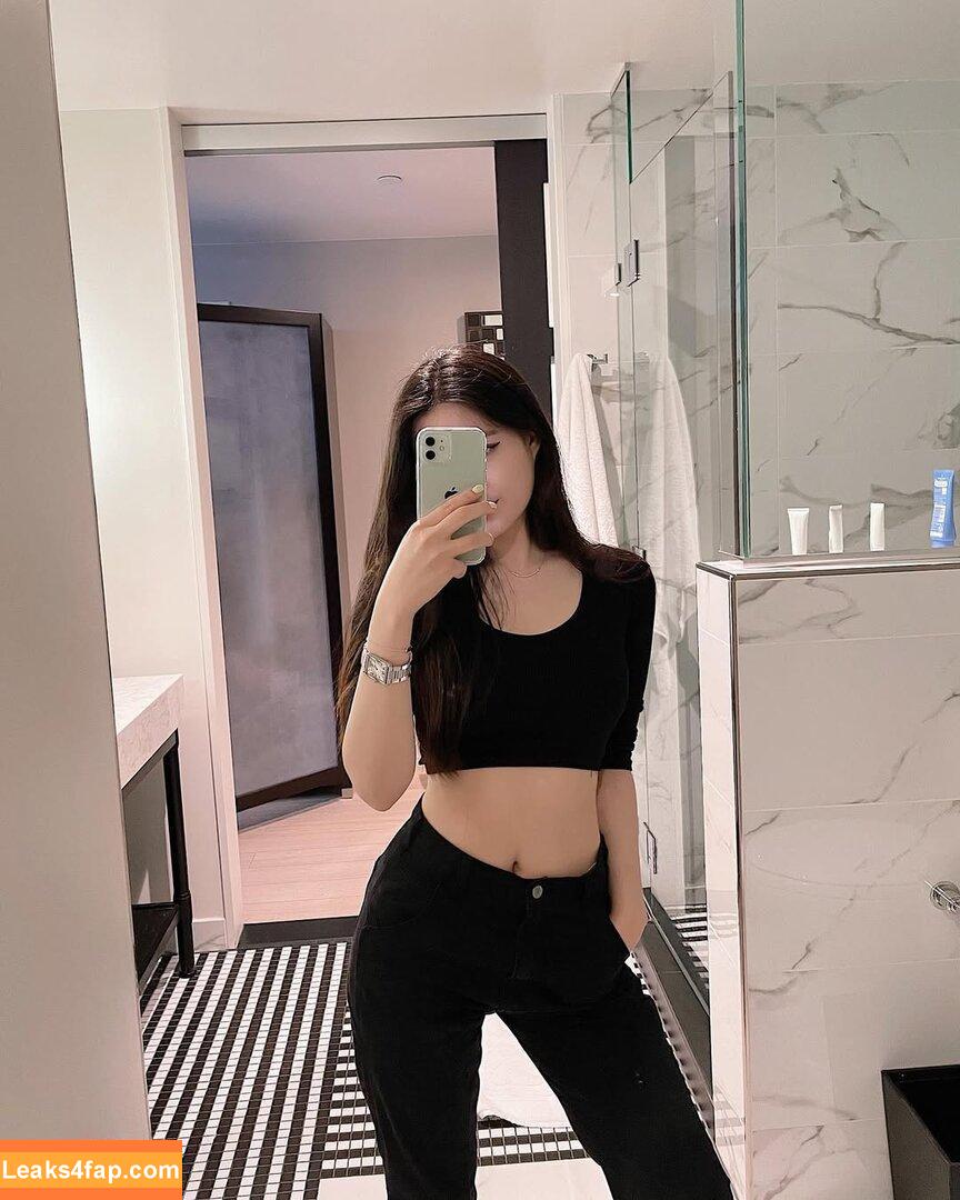 kayla.vy /  / Asian Baby Girl leaked photo photo #2703