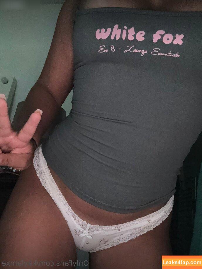 Kaylamxe /  leaked photo photo #0022