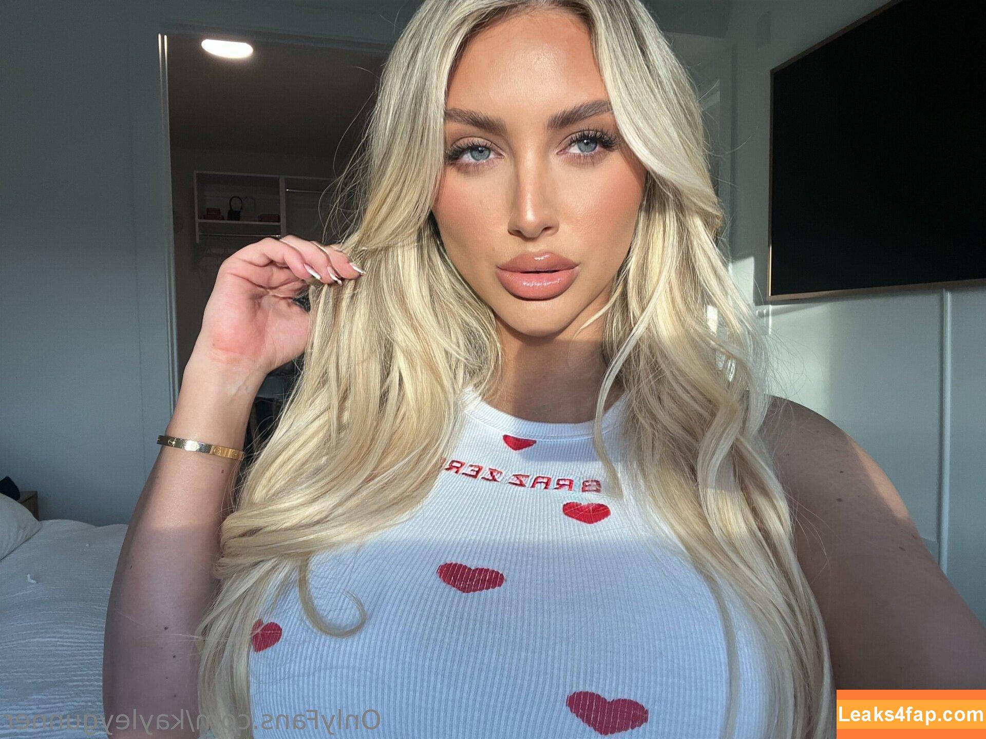 kayleygunner /  leaked photo photo #0034