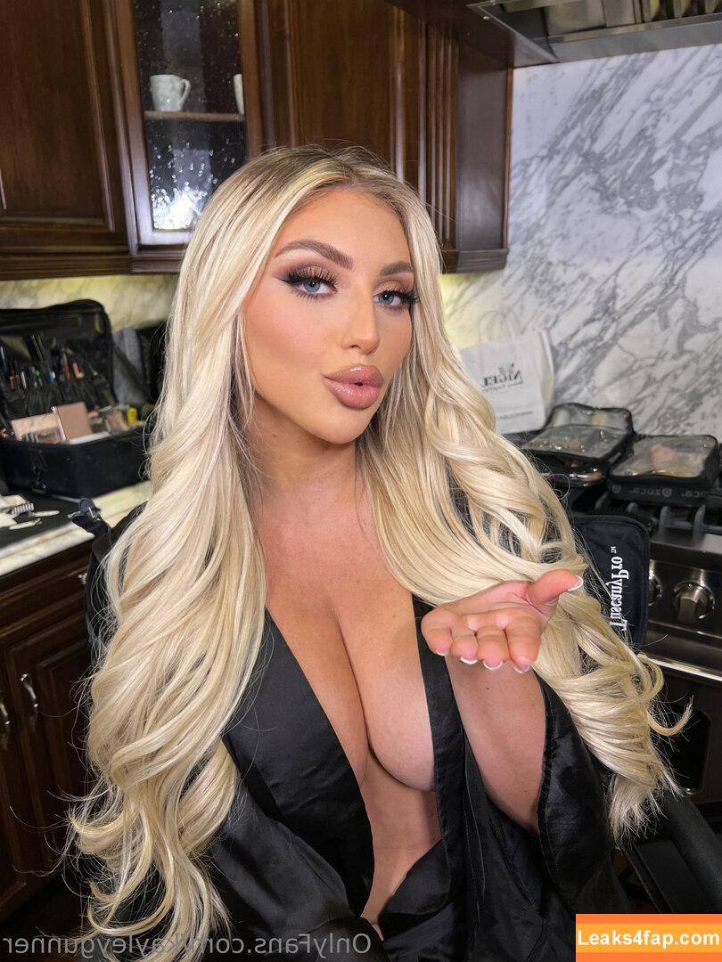 kayleygunner /  leaked photo photo #0140