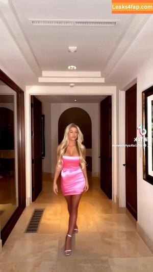 Kaylyn Slevin photo #0035