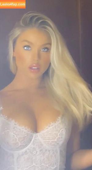 Kaylyn Slevin photo #0059