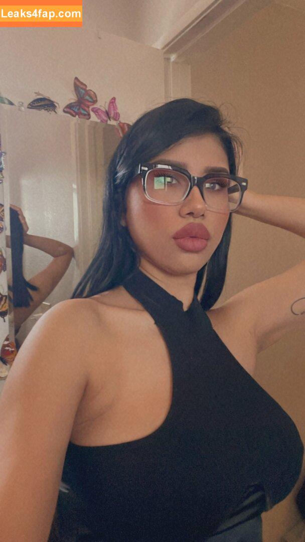 Keepingupwithjaz / _keepingupwithjaz_ / _yourstrulyjaz_ / keepingupwithkayla / yourstrulyjaz leaked photo photo #0012