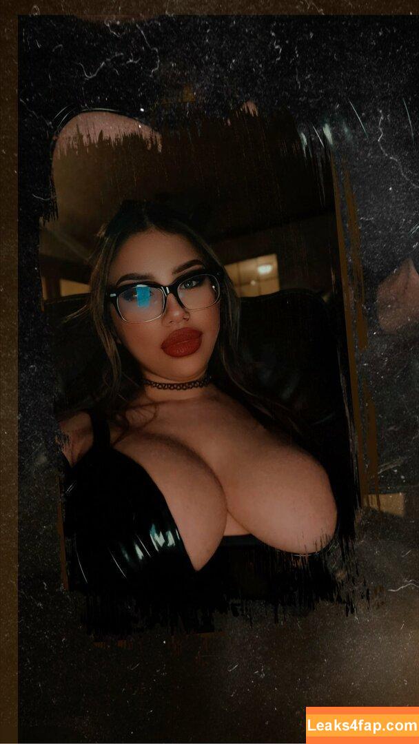 Keepingupwithjaz / _keepingupwithjaz_ / _yourstrulyjaz_ / keepingupwithkayla / yourstrulyjaz leaked photo photo #0026