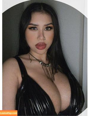 Keepingupwithjaz photo #0005