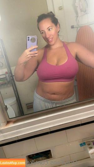 kellydivine фото #0020