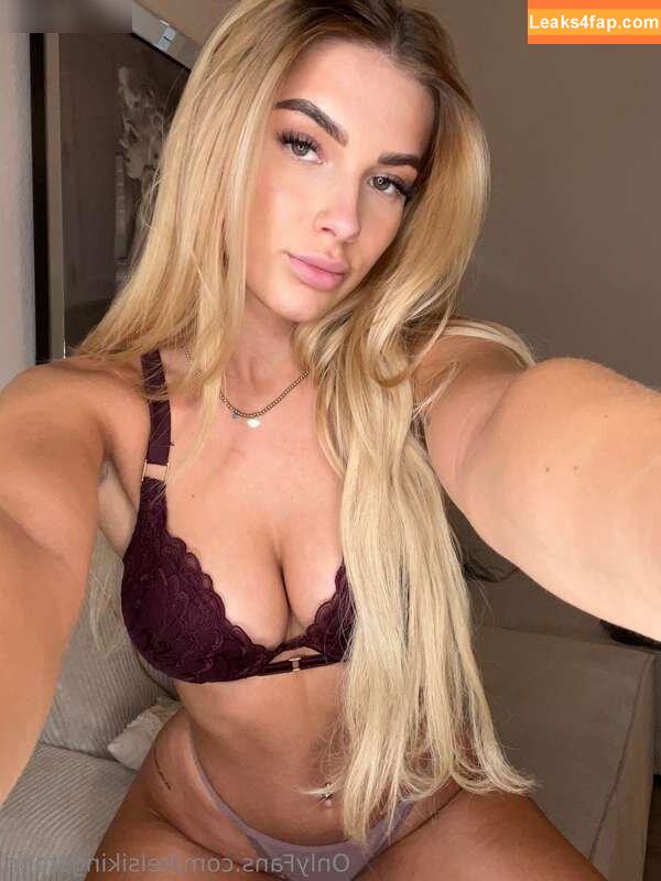 Kelsi Kingston /  leaked photo photo #0005