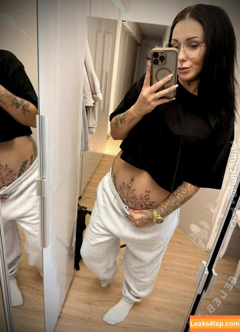 kennt sie jemand / tradeofalljaks слитое фото фото #0015