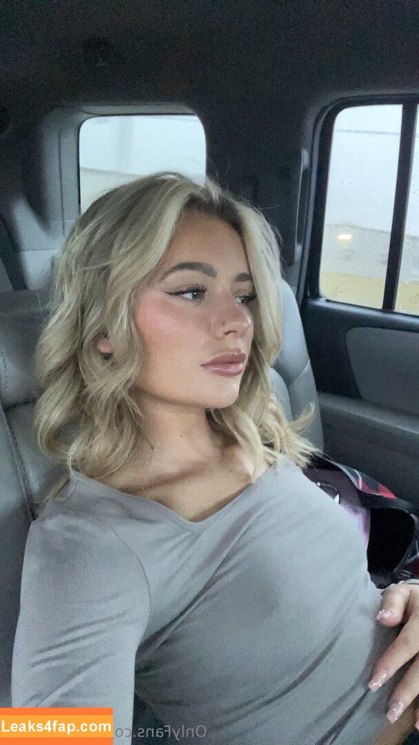kerstenjulia /  leaked photo photo #0004