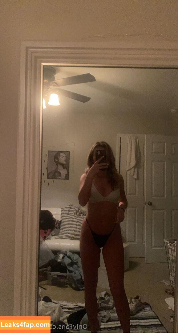 kerstenjulia /  leaked photo photo #0005