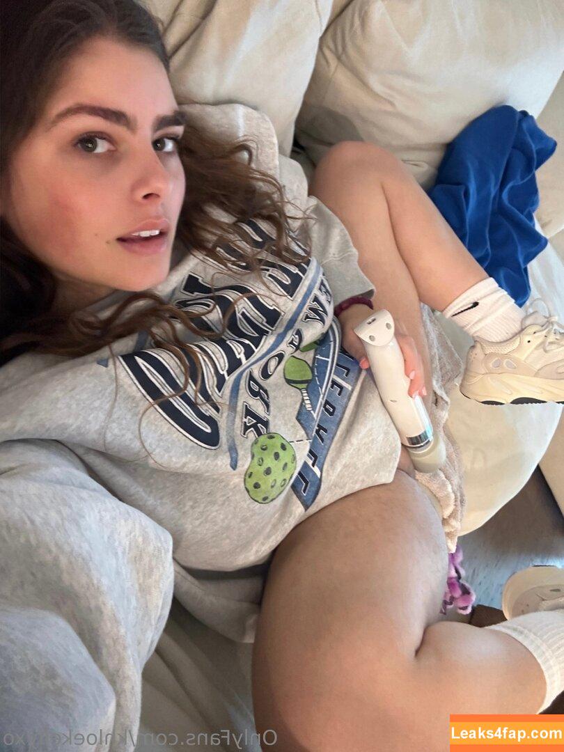 khloekellyxo / khloeyxoxo leaked photo photo #0010