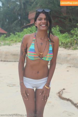 Khyatishree photo #0003