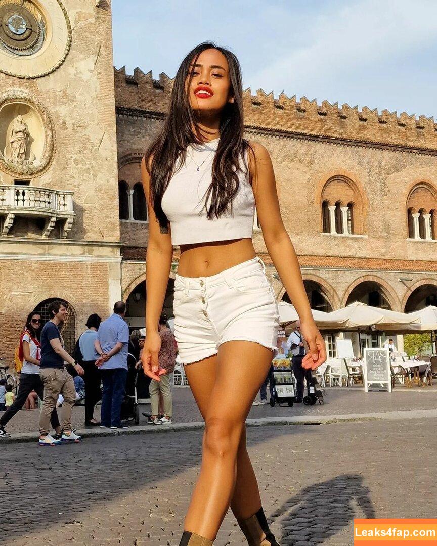 Kiana.pix / kianadoesit leaked photo photo #0015