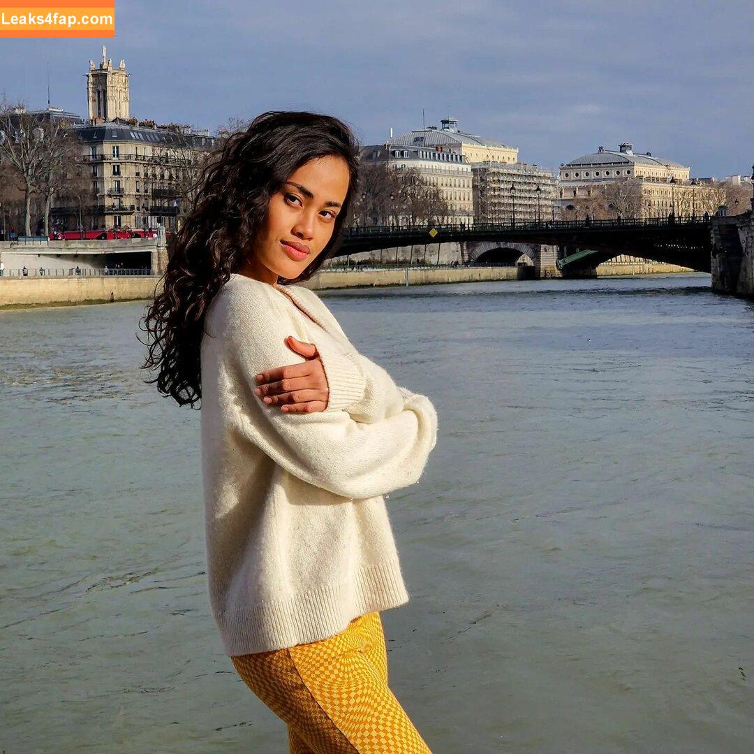 Kiana.pix / kianadoesit leaked photo photo #0039