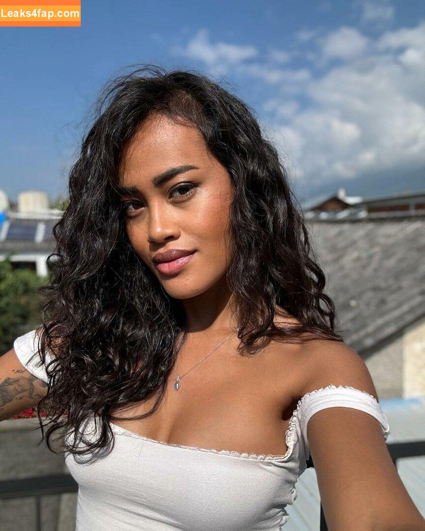 Kiana.pix / kianadoesit leaked photo photo #0075