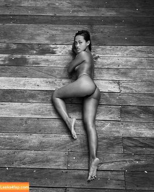 Kiana.pix photo #0087
