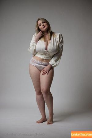 kira-liv-free photo #0021