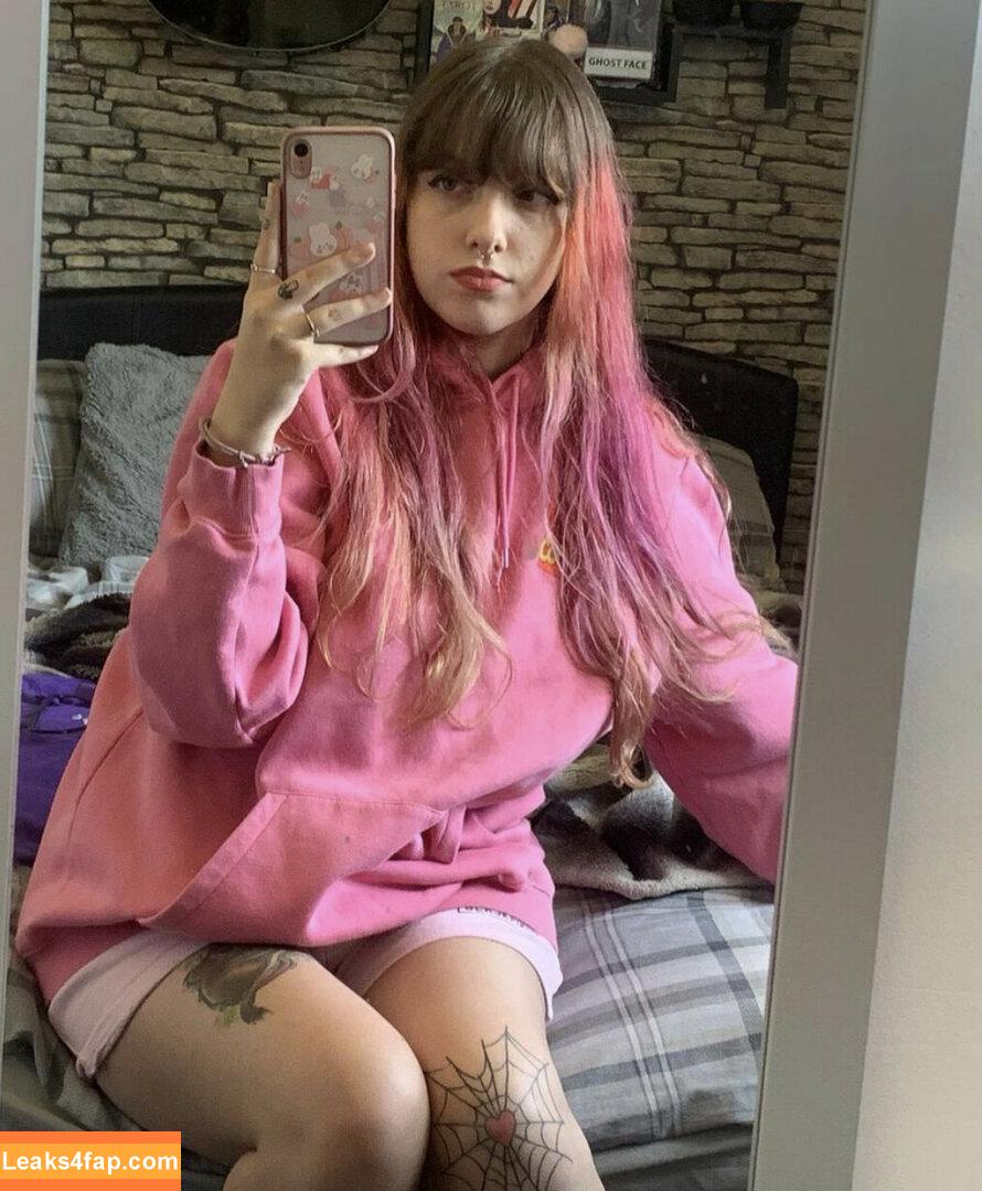 Kittiegh0st / Luna leaked photo photo #0004