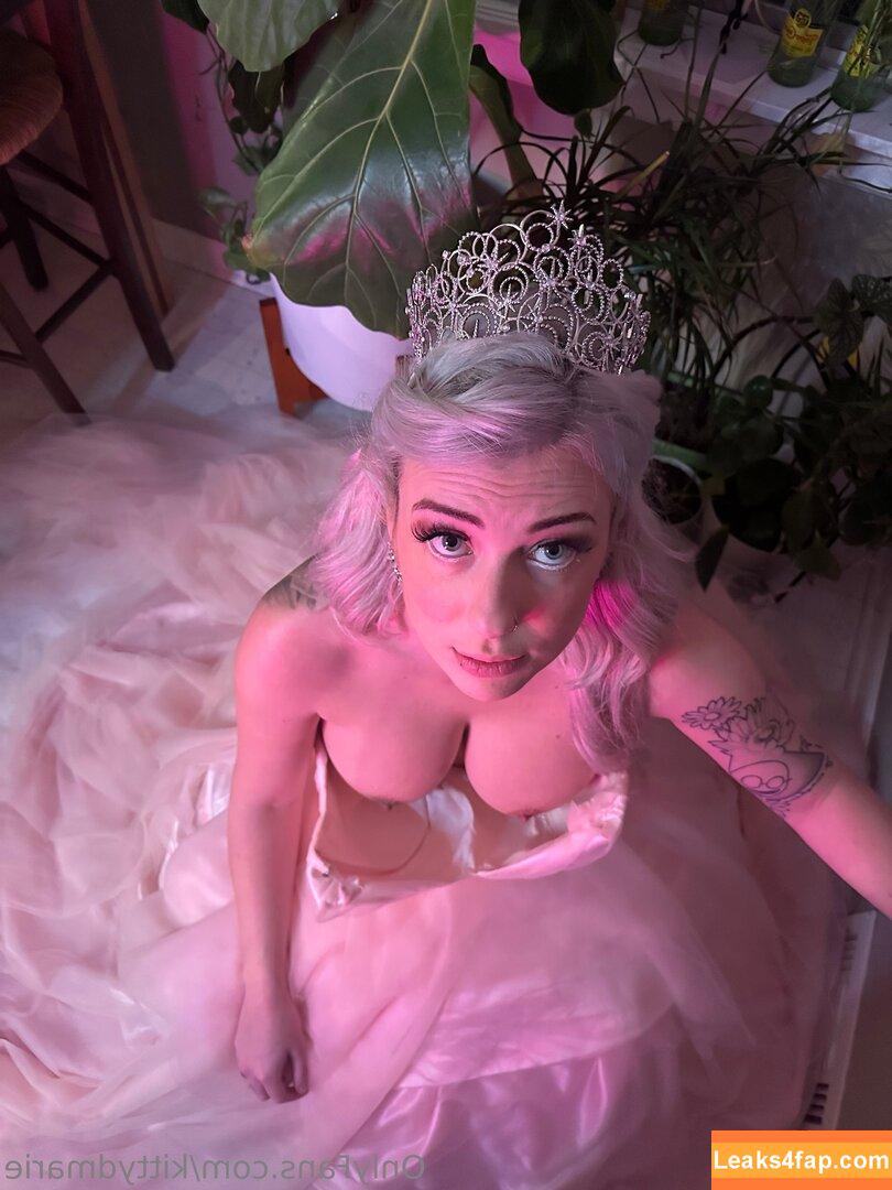 Kittydmarie / https: / kitty_d leaked photo photo #0090
