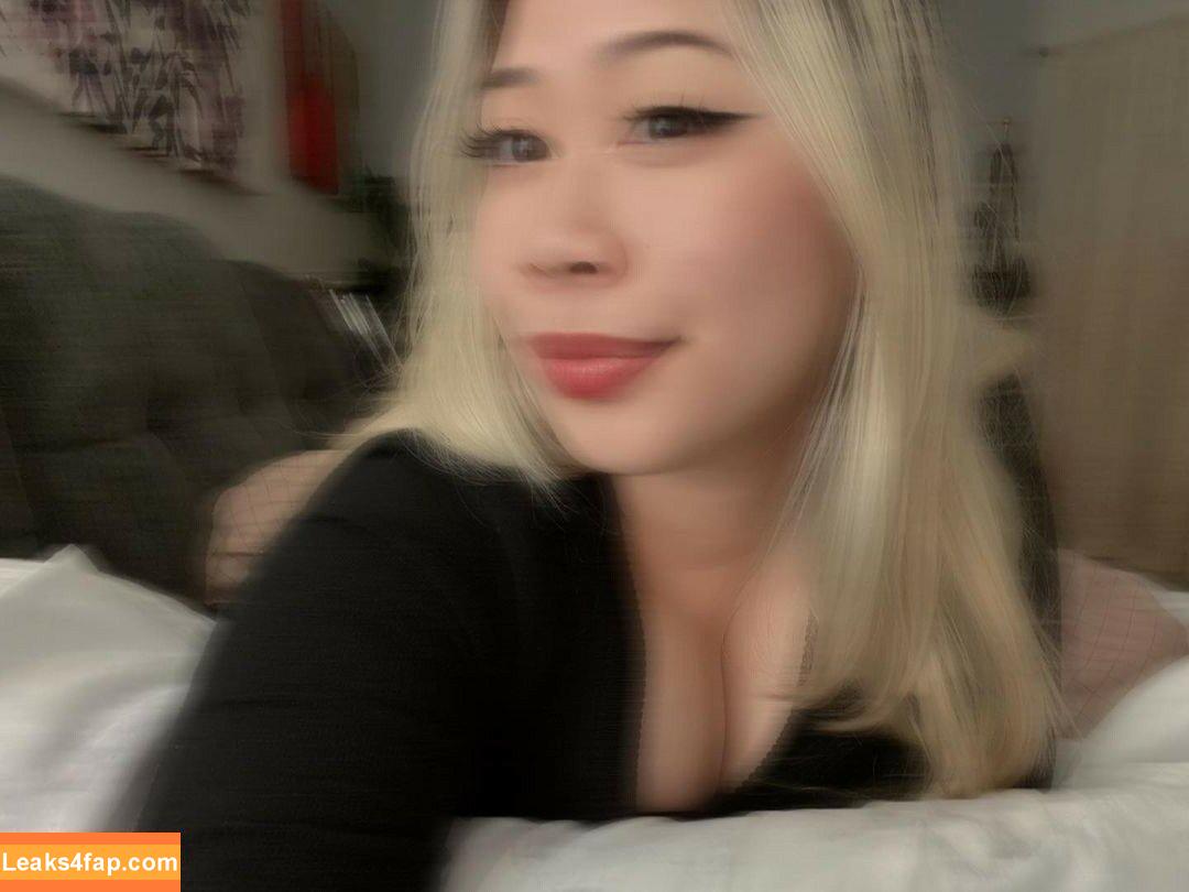 kiwireii / kiiwi.senpaiiii / kiwireii_ leaked photo photo #0001