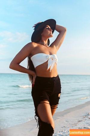 Kortni Gilson фото #0016