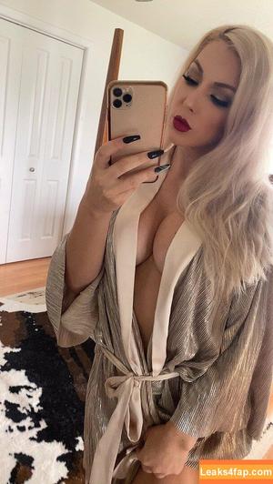 Kristen Hughey photo #0047