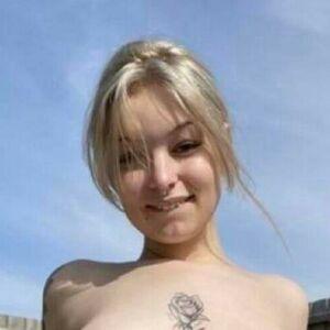 krmalee24 / karma.lee leaked photo photo #0003