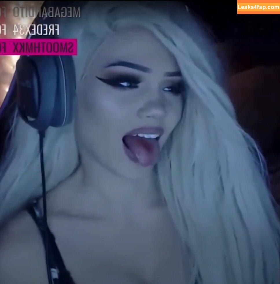 Kylee Carter / justfoxii / kyleecarterrr leaked photo photo #0110