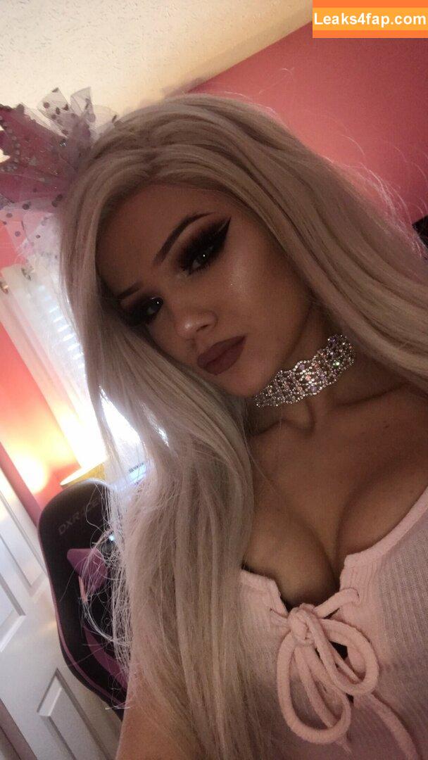 Kylee Carter / justfoxii / kyleecarterrr leaked photo photo #0197