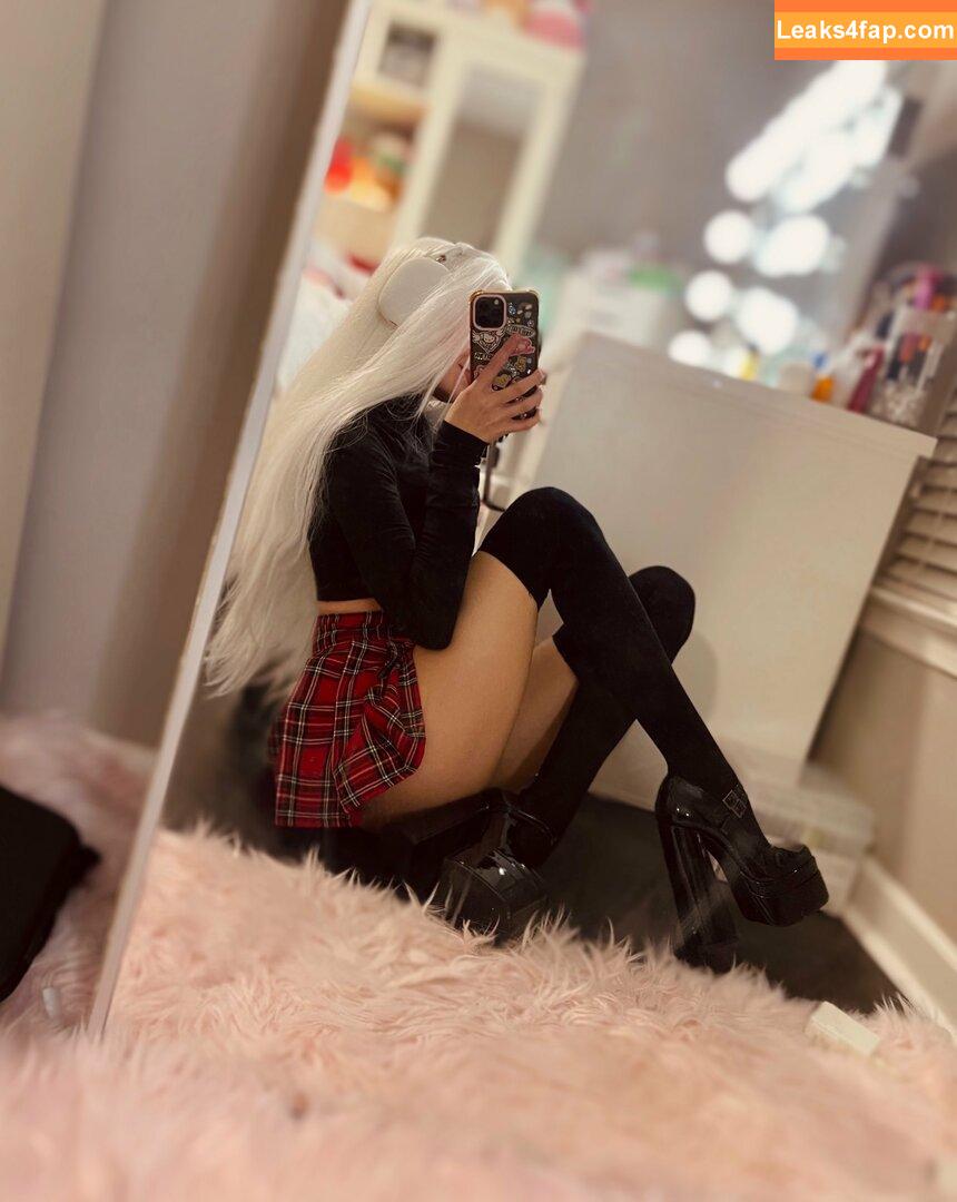Kylee Carter / justfoxii / kyleecarterrr leaked photo photo #0335