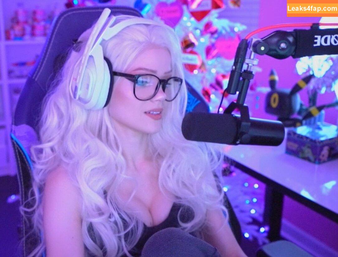 Kylee Carter / justfoxii / kyleecarterrr leaked photo photo #0378