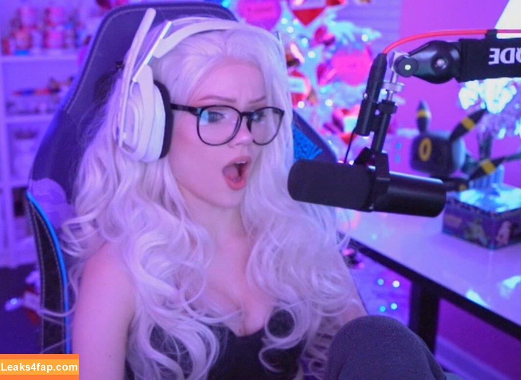 Kylee Carter / justfoxii / kyleecarterrr leaked photo photo #0381