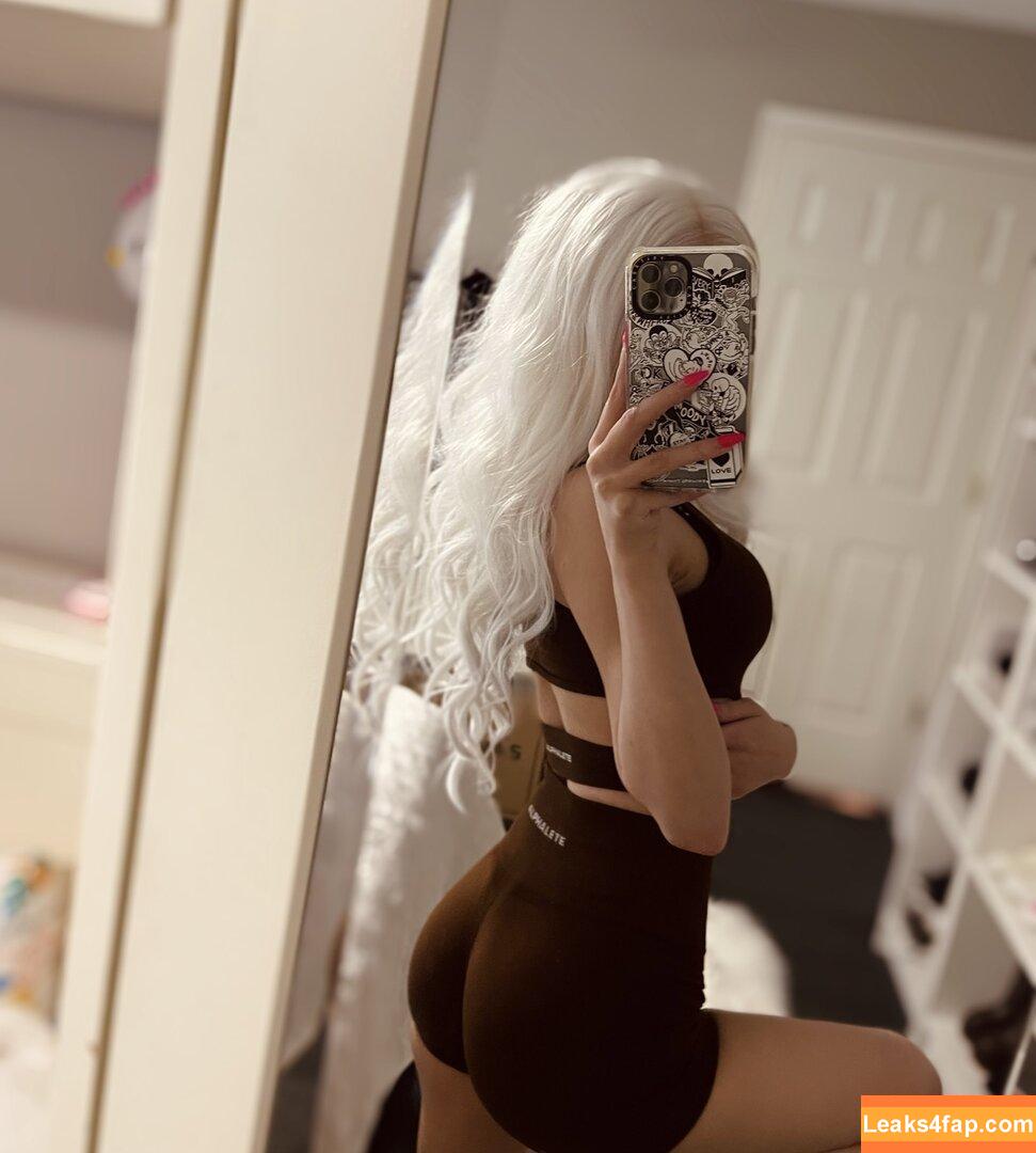 Kylee Carter / justfoxii / kyleecarterrr leaked photo photo #0432