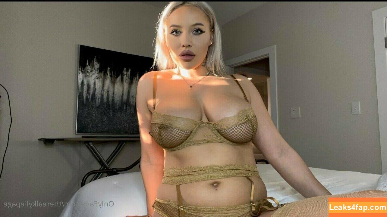 Kylie Page / Lilmiskp / Therealkyliepage / kyliepageofficial / kyliepagexo leaked photo photo #0186