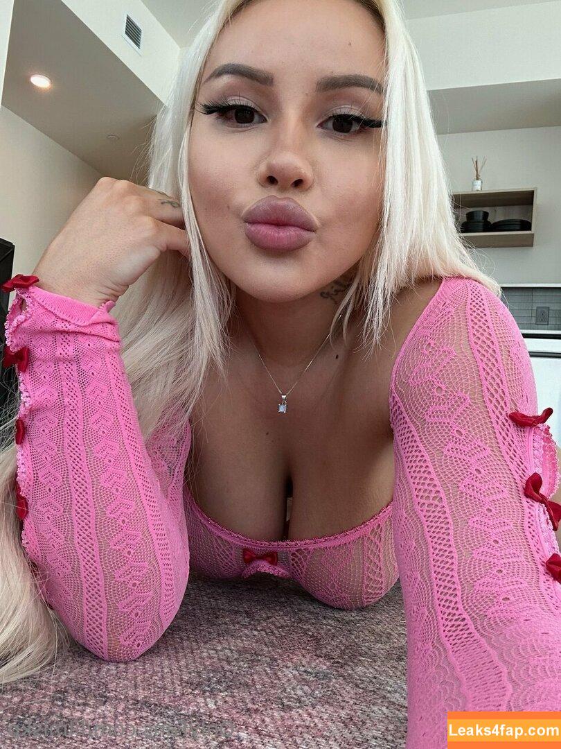 Kylie Page / Lilmiskp / Therealkyliepage / kyliepageofficial / kyliepagexo leaked photo photo #0200