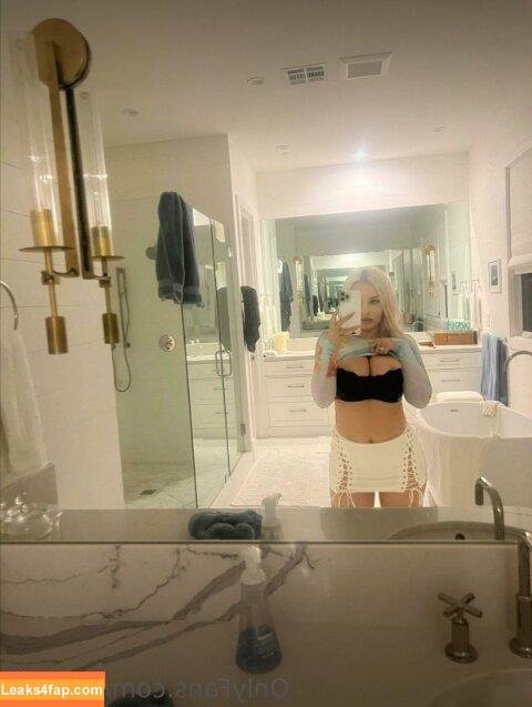 Kylie Page / Lilmiskp / Therealkyliepage / kyliepageofficial / kyliepagexo leaked photo photo #0205
