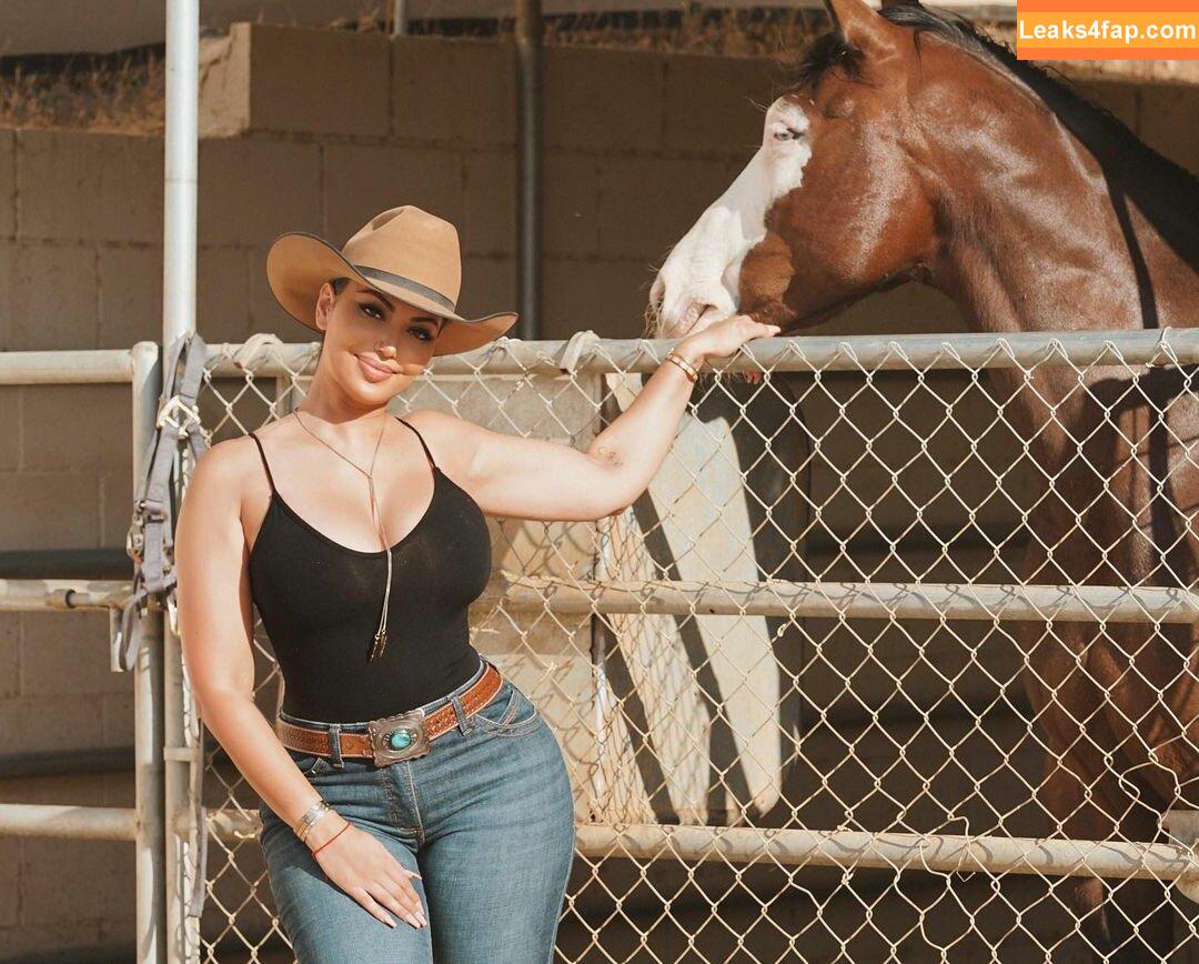 La Reina Shaw / lareinasworld leaked photo photo #0026