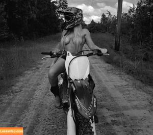 Lacey Evans photo #0025