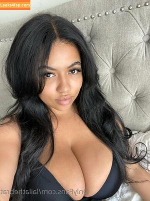 lailathebrat photo #0039