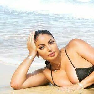 lareinasworld / LaReina Shaw слитое фото фото #0008
