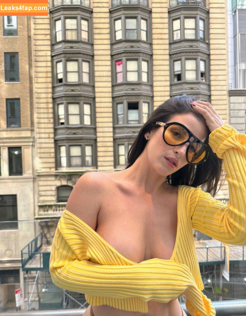 LaSirena / lasirena69 leaked photo photo #0190