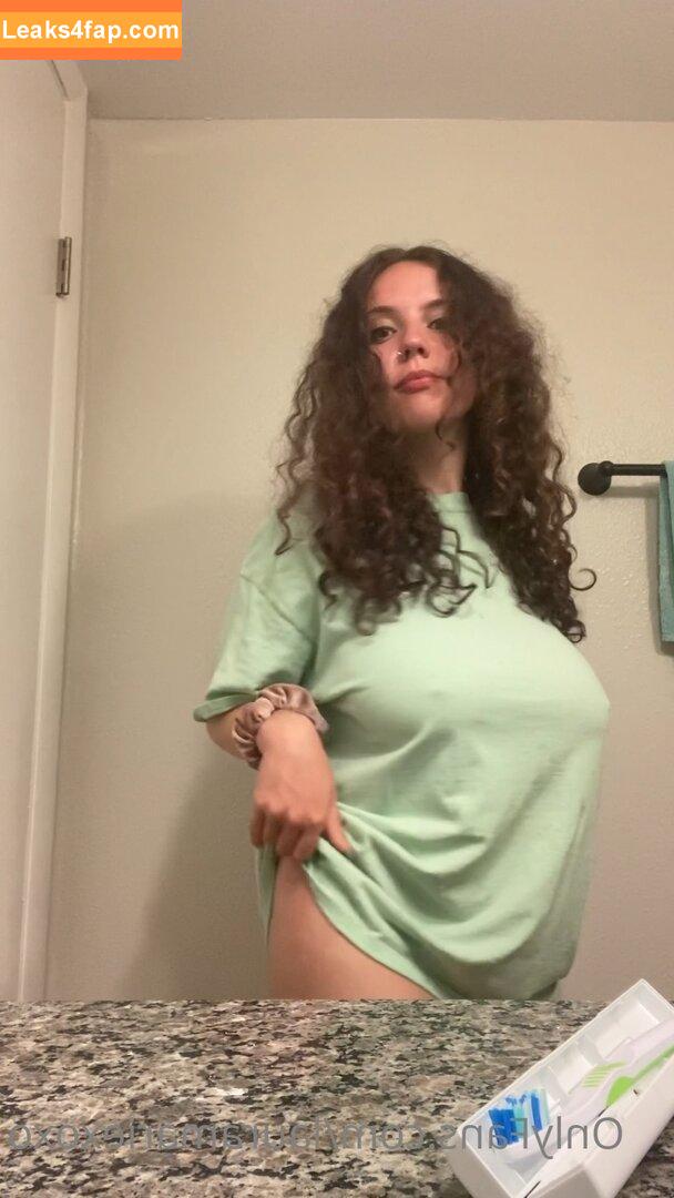 LauraMarieXoXo / Laura Earnesty / Lauramarie_xoxo7410 / https: leaked photo photo #0262